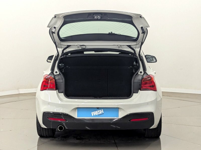 BMW 1 Series 118D M Sport White #4