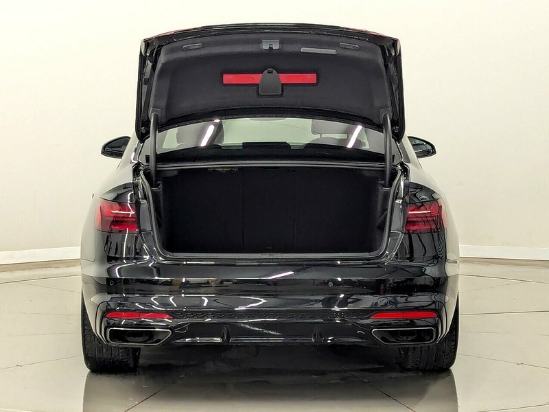 Audi A4 Tfsi Black Edition KF23LMO Black #4