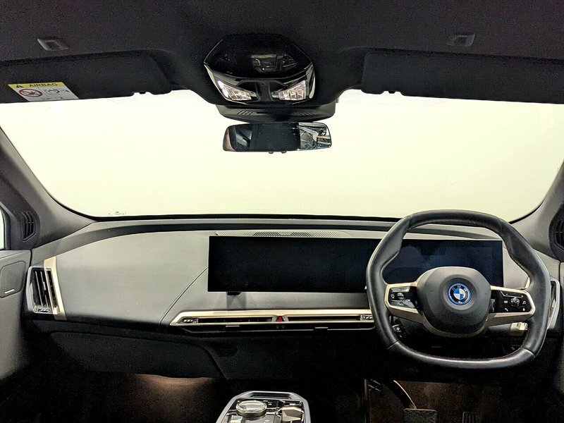 BMW iX 40 M Sport NC73DVR White #3
