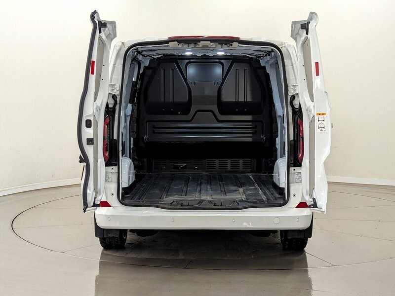 Ford Transit Custom 320 Limited CK25PKJ White #4
