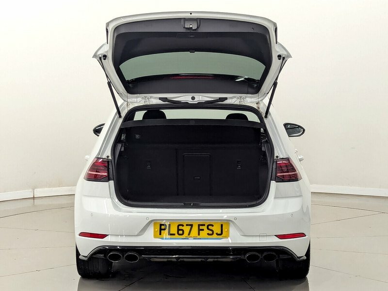 Volkswagen Golf Tsi R PL67FSJ White #4
