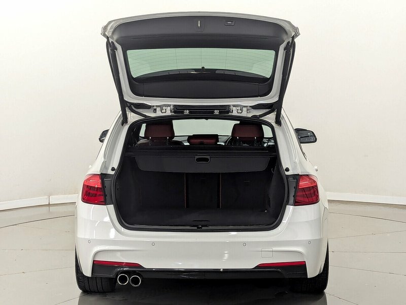 BMW 3 Series 335D M Sport FG66JWZ White #4