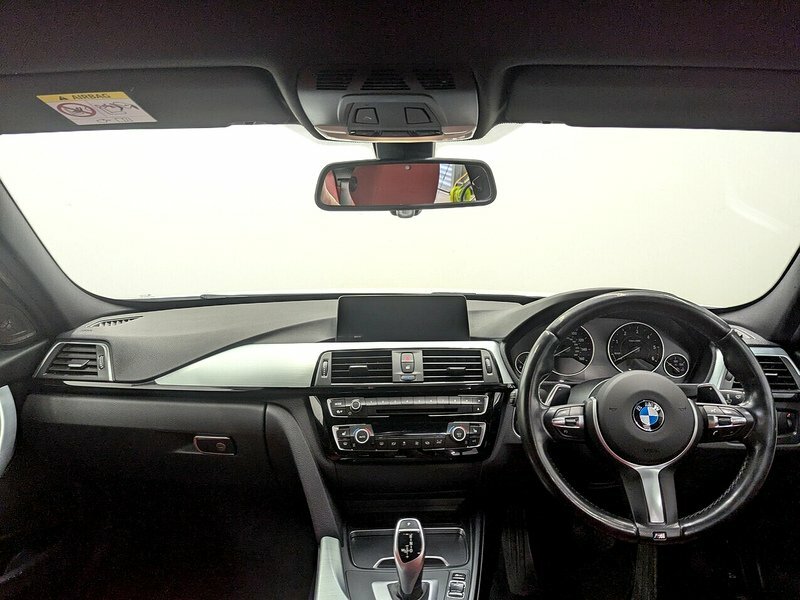 BMW 3 Series 335D M Sport FG66JWZ White #3