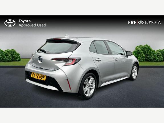 Toyota Corolla Icon 1.8 Hybrid Hb Sw EA72UUB Silver #2