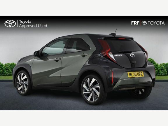 Toyota Aygo X Edge Manual ML23UFR Green #4