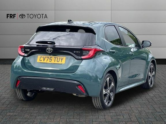 Toyota Yaris Excel Green #2