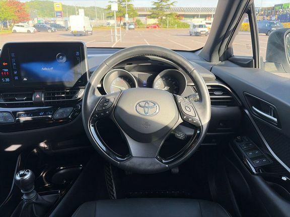 Toyota C-Hr 1.2 Vvt-i Dynamic Euro 6 Ss CA19XFV White #6