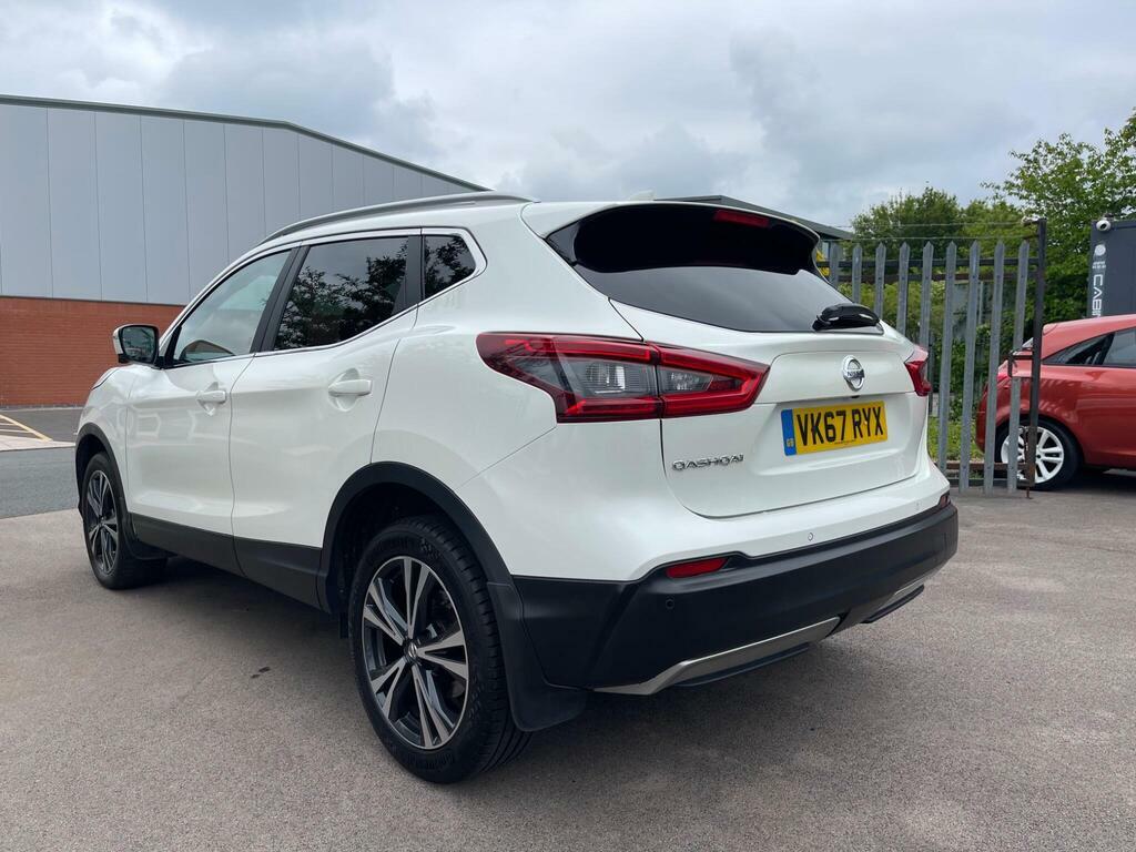 Nissan Qashqai 1.5 Dci N-connecta Euro 6 S S VK67RYX White #6