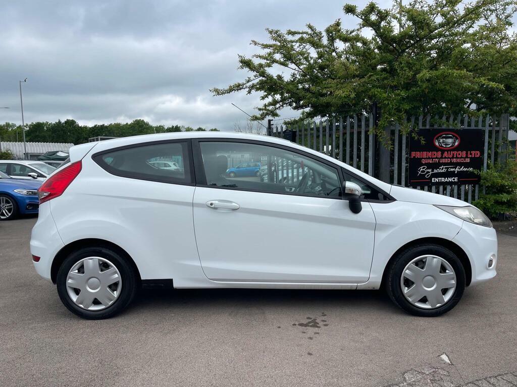 Ford Fiesta 1.25 Edge SA61YMJ White #3