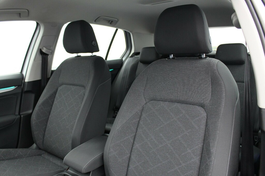 Volkswagen Golf 1.0 Tsi Life GJ71UXB Silver #6