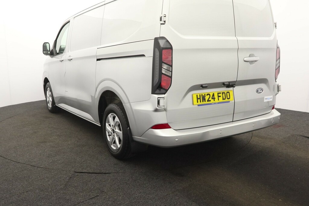 Ford Transit Custom 300 2.0Ecoblue 136 Limited Euro 6 L1 Swb HW24FDO Silver #3