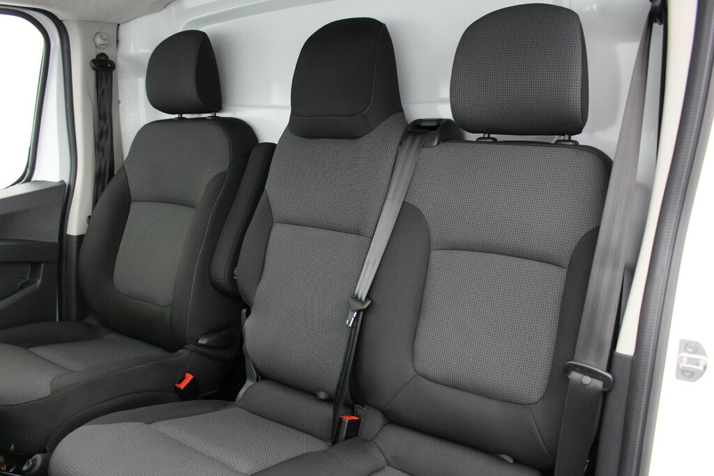 Renault Trafic 2.0 Dci Blue Sl30 Advance L1 H1 Euro 6 130Ps YL74DNU White #6