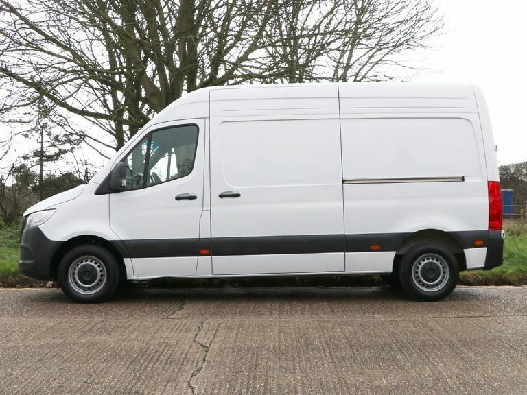 Mercedes-Benz Sprinter 2.0 Cdi Premiumfwd L2 H2 150 Ps KM24NVZ White #3