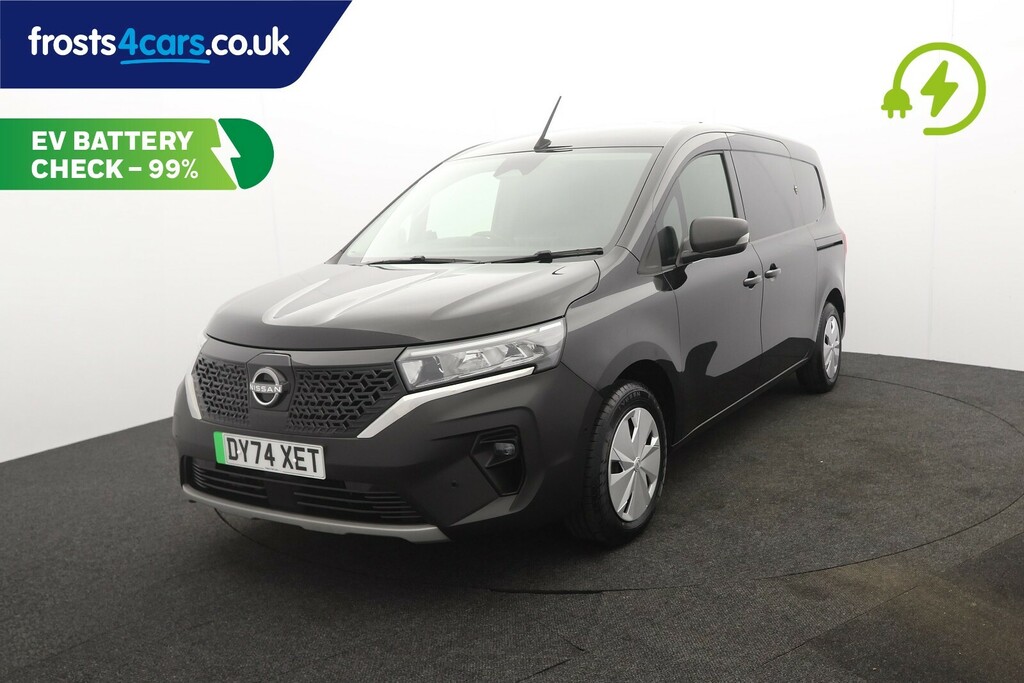 Nissan TOWNSTAR L2 90Kw Tekna 45Kwh Black
