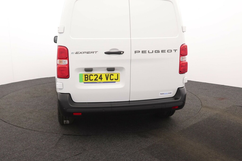 Peugeot E-Expert L1 100Kw 75Kwh Professional Standard Mwb 7.4Kw Ch White #4