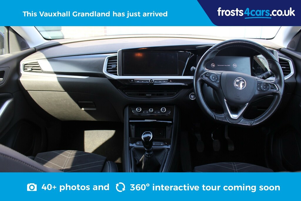 Vauxhall Grandland 1.2I Turbo Ultimate EJ72WGC Black #3