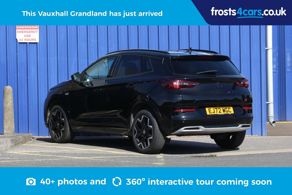 Vauxhall Grandland 1.2I Turbo Ultimate EJ72WGC Black #2