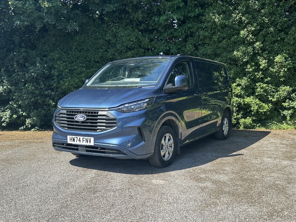 Ford Transit Custom 2.0 300 Ecoblue Limited Panel Van Manua Blue