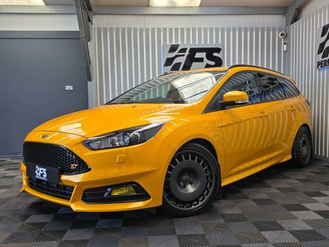 Ford Focus 2017 67 2.0T Yellow #3