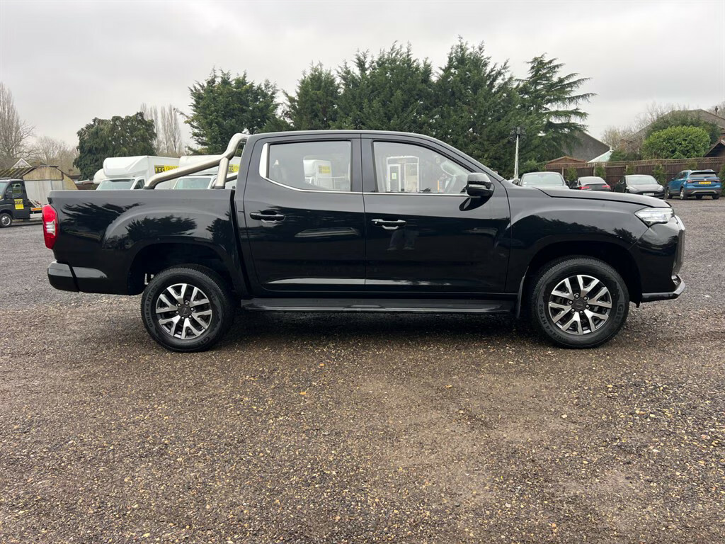 Maxus T90 Ev Elite Pick Up Black