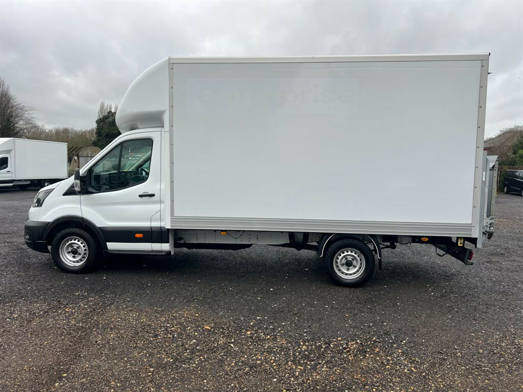 Ford Transit Custom 350 Leader Luton Ecoblue Luton Van White