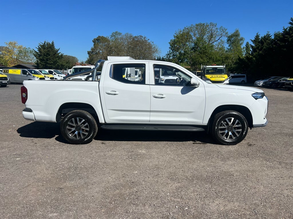 Maxus T90 130Kw Elite Double Cab Pickup 88.5Kwh Pick Up White