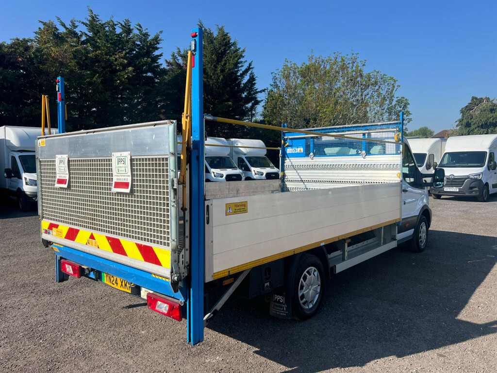 Ford Transit Custom 135Kw 68Kwh Trend Chassis Cab Chassis Cab Ele YN24XKK White #5