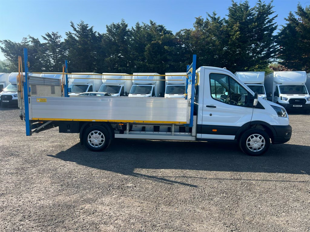 Ford Transit Custom 135Kw 68Kwh Trend Chassis Cab Chassis Cab Ele YN24XKK White #3