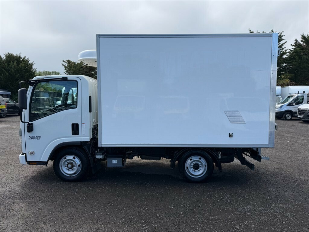 Isuzu N35.125s Fridge Box Temperature Controlled LT22AVL White #4