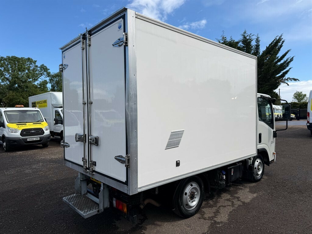 Isuzu N35.125s Fridge Box Temperature Controlled LT22AVL White #3