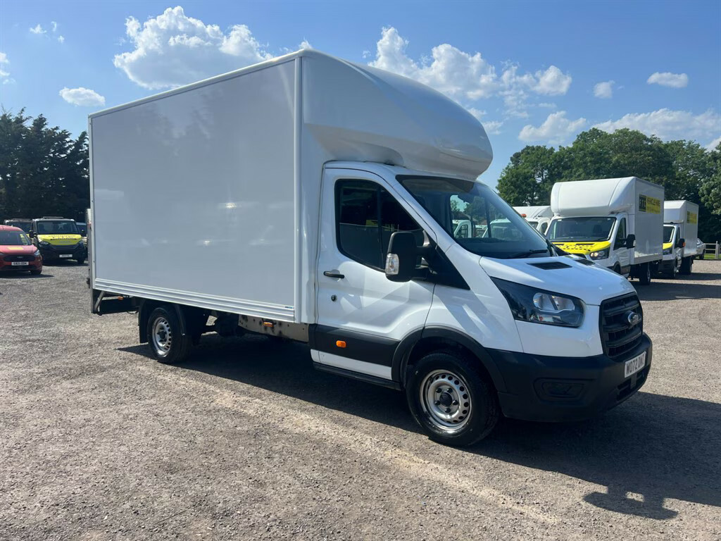 Ford Transit Custom 2.0 Ecoblue 130Ps Chassis Cab Chassis Cab M White