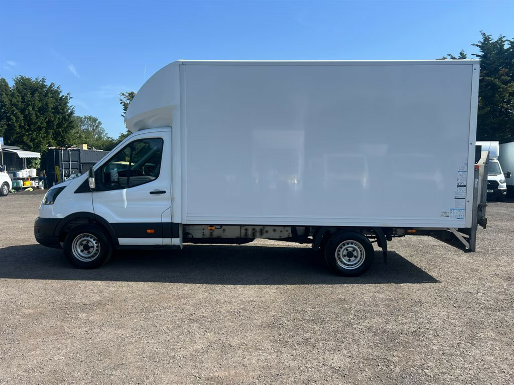 Ford Transit Custom 2.0 Ecoblue 130Ps Chassis Cab Chassis Cab M W072DWZ White #2