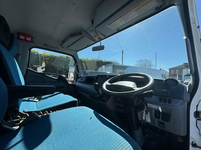 Mitsubishi Fuso Canter 3.0L 7C18 47 Ulez White #14