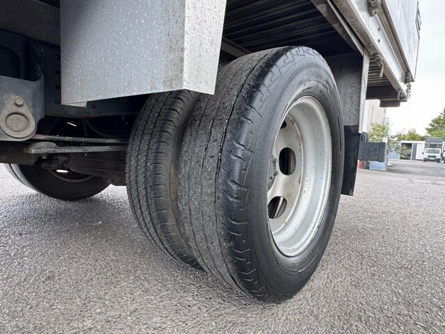Mitsubishi Fuso Canter 3C13 2800 Tipper White #3