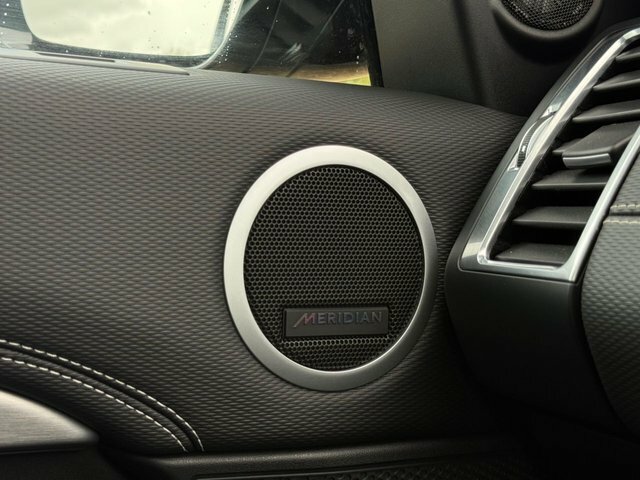 Land Rover Discovery 3 .0 D300 Mhev R-dynamic Se Suv 4Wd Black #3