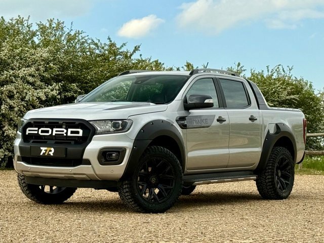 Ford Ranger 2.0 Ecoblue Wildtrak Pickup Double Cab Silver