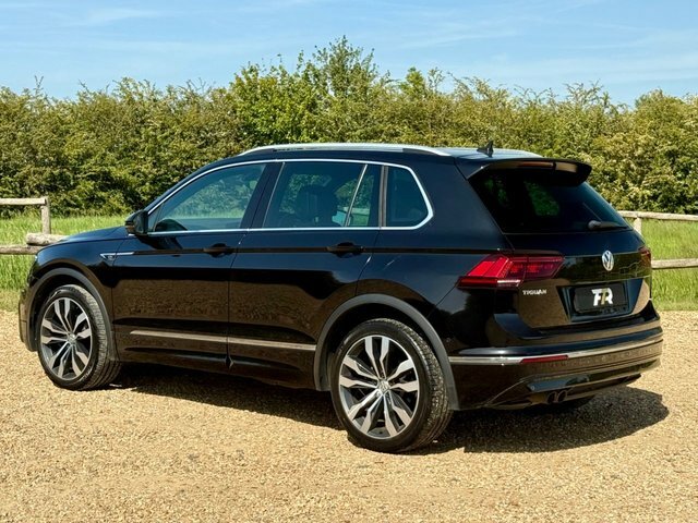 Volkswagen Tiguan 2.0 Tdi R-line Tech Suv Euro 6 Black #2