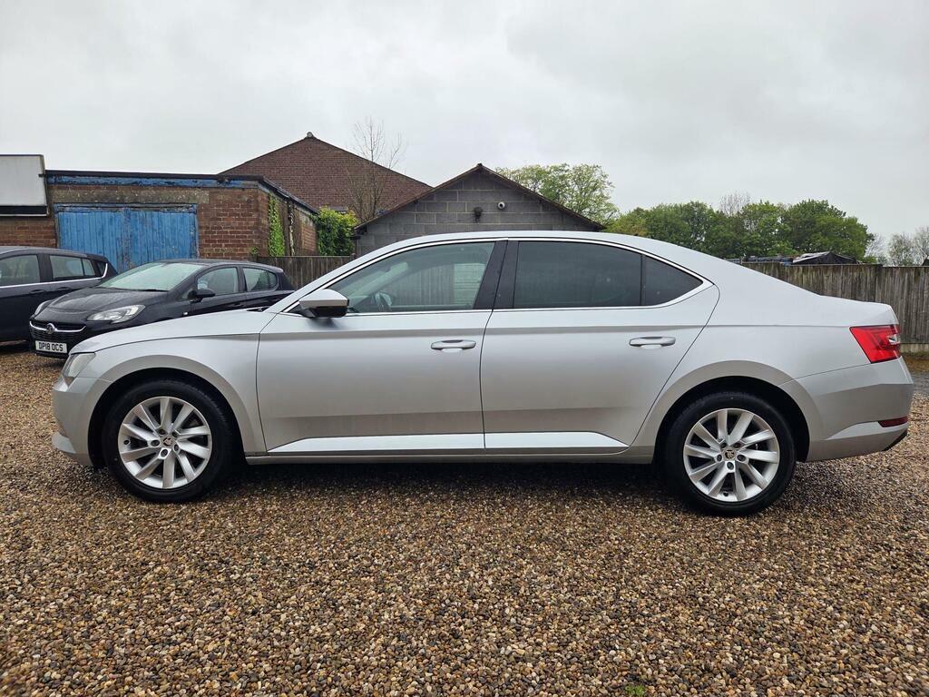 Skoda Superb 2.0 Tdi Se Business Hatchback NA66FCD Silver #5