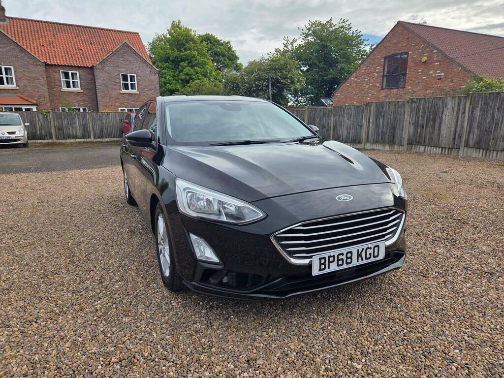 Ford Focus 1.0T Ecoboost Zetec Hatchback Black