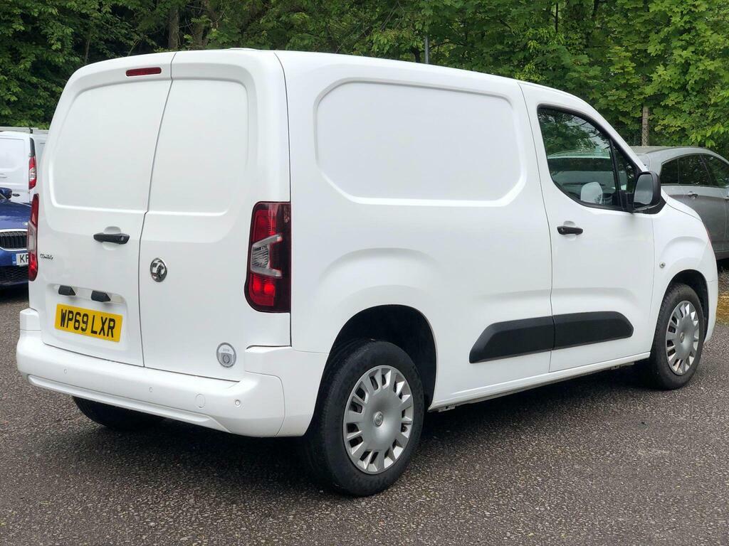 Vauxhall Combo 1.6 Turbo D 2300 Sportive L1 H1 Euro 6 S S WP69LXR White #5