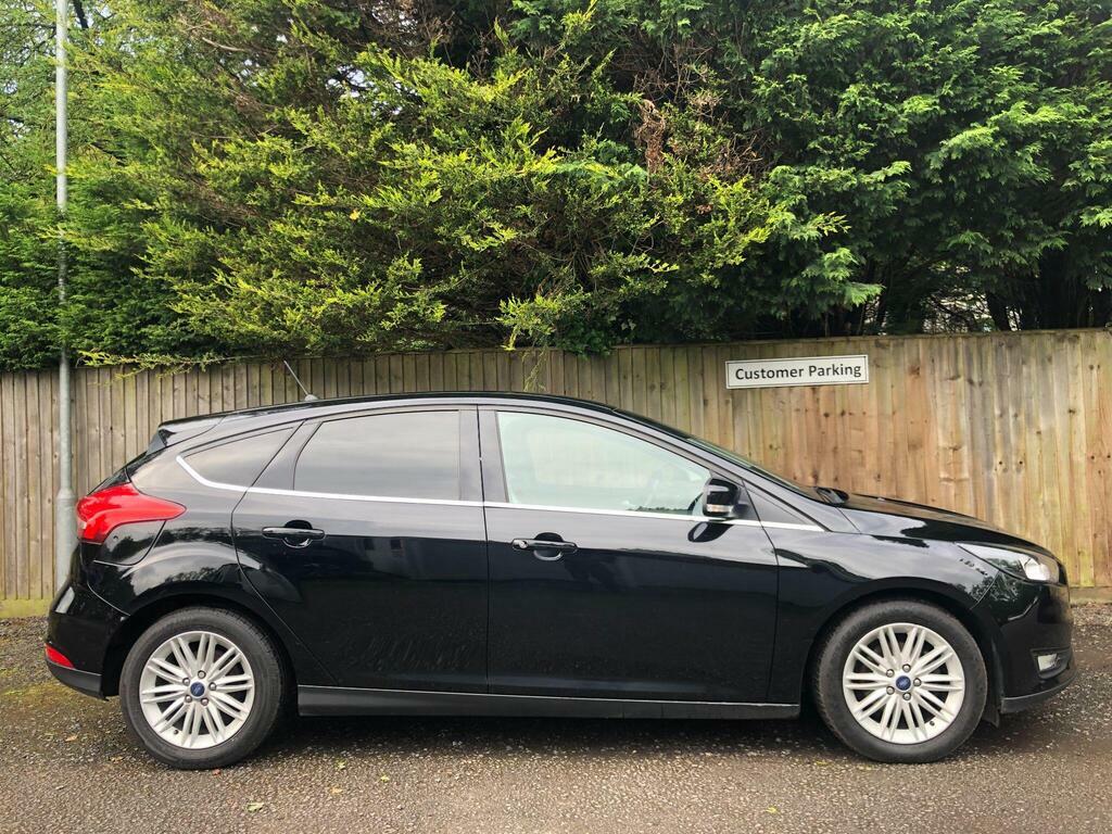 Ford Focus 1.5 Tdci Zetec Edition Euro 6 S S RX67ZWL Black #6