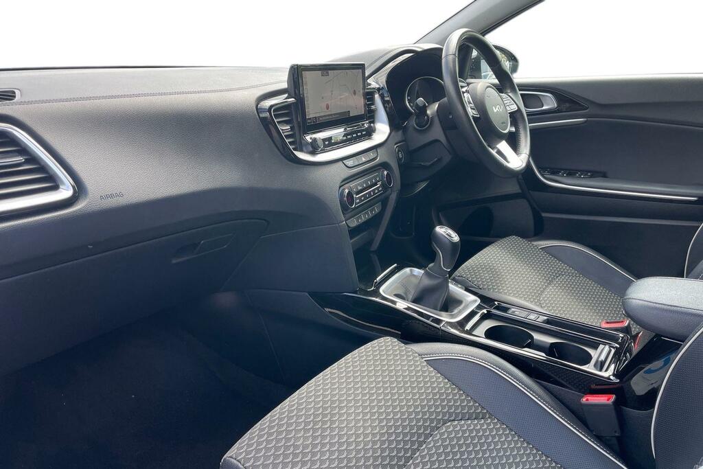 Kia Xceed 1.5T Gdi Isg 3 FG73NUP Silver #2