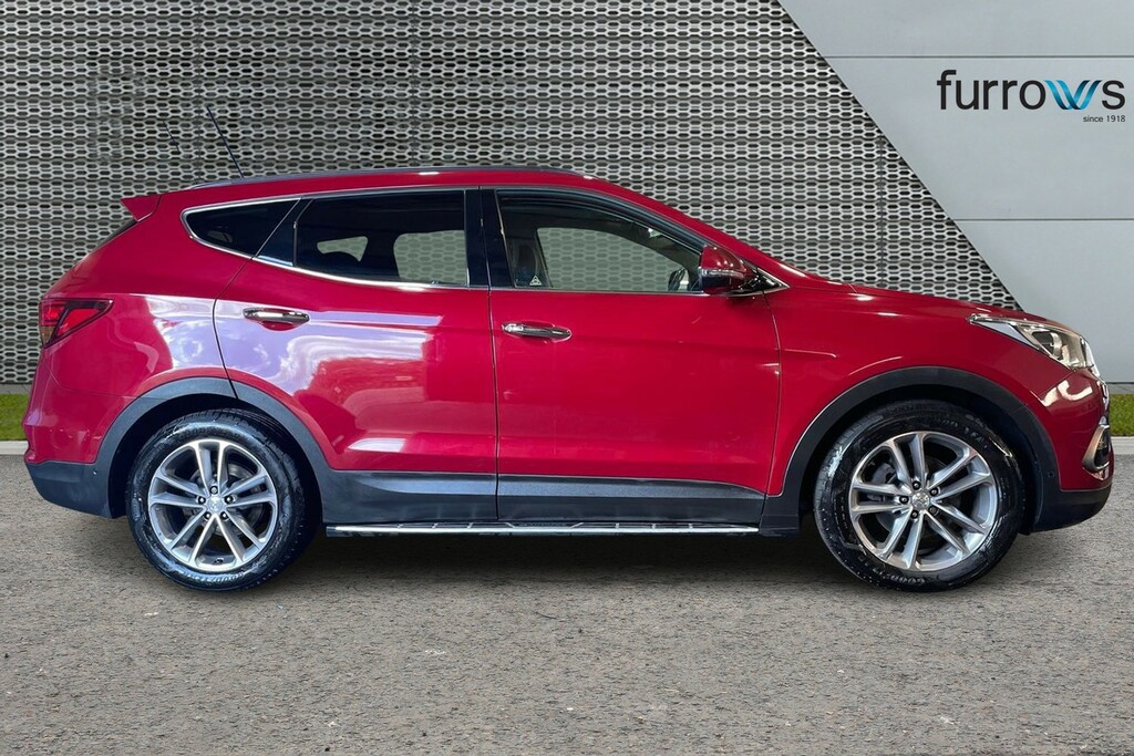 Hyundai Santa Fe 2.2 Crdi Blue Drive Premium Se 7 Seats Red #4