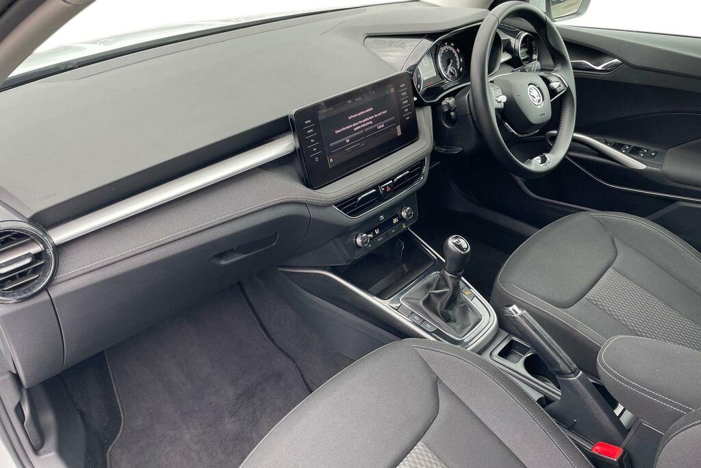 Skoda Fabia 1.0 Tsi Se L DY22ZWL White #2