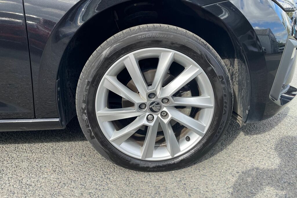 Skoda Scala 1.0 Tsi 116 Se L Dsg Black #5