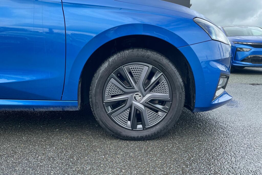 Skoda Fabia 1.0 Tsi Colour Edition DU73CJZ Blue #5