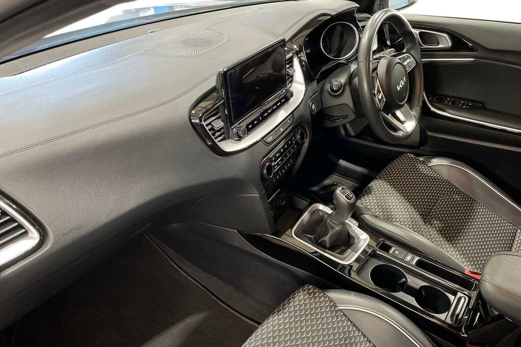 Kia Xceed 1.5T Gdi Isg 3 BM23NXX Silver #2