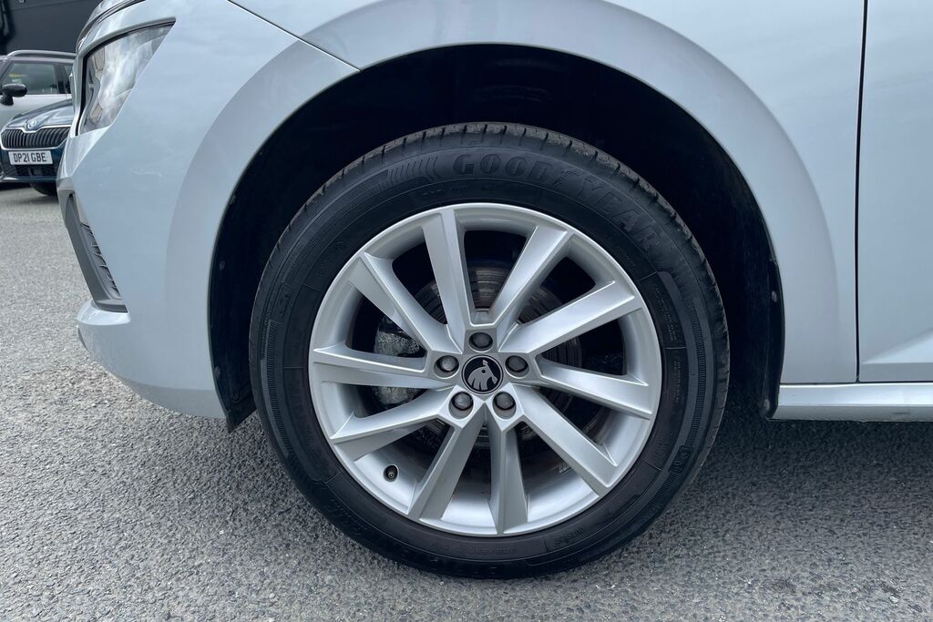 Skoda Kamiq 1.0 Tsi Se Edition GL25UCV Silver #5