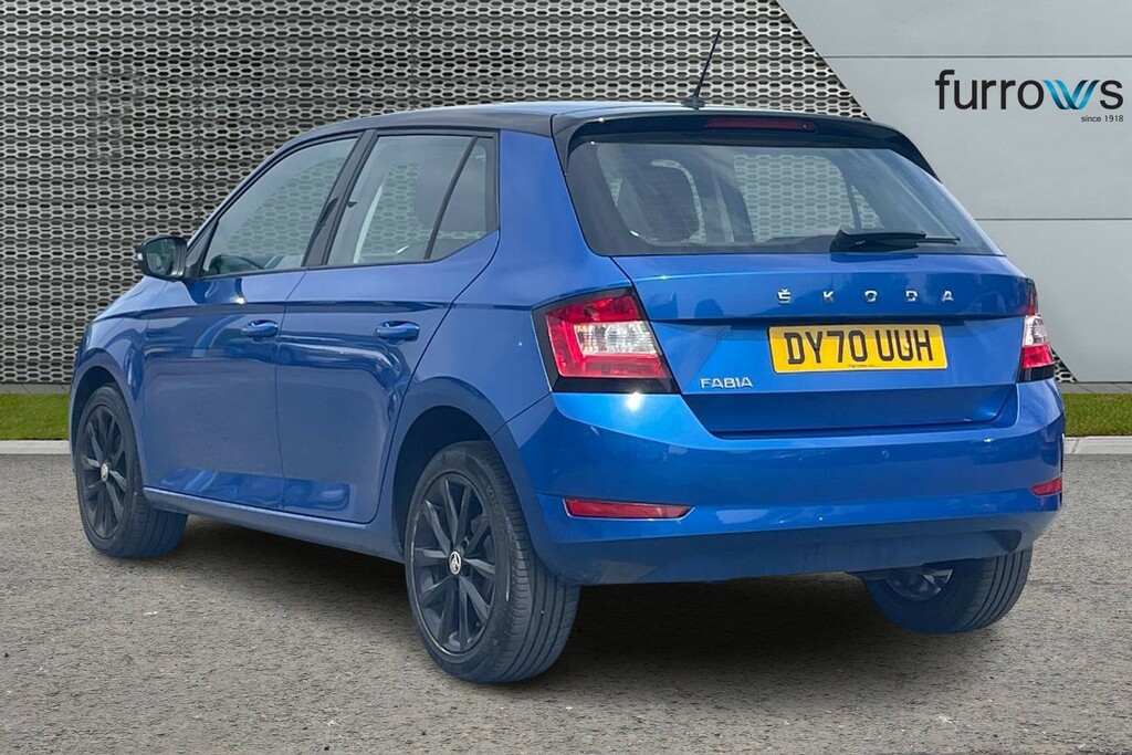 Skoda Fabia 1.0 Mpi Colour Edition DY70UUH Blue #3