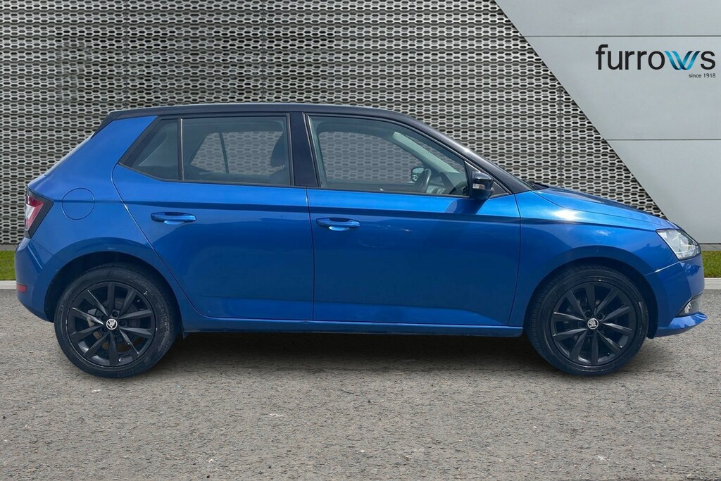 Skoda Fabia 1.0 Mpi Colour Edition DY70UUH Blue #4